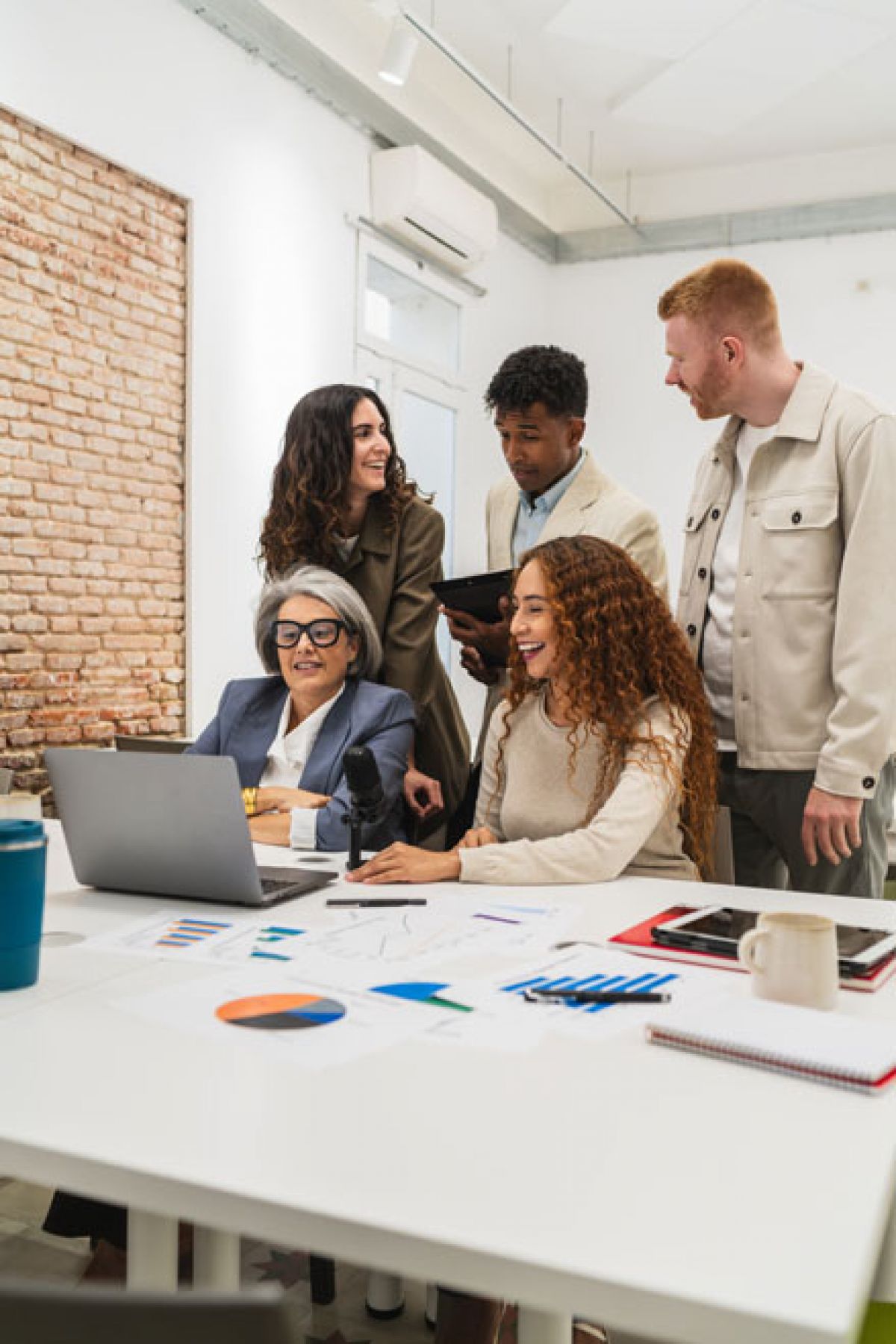 Managing, Motivating and Understanding People from Different Generations