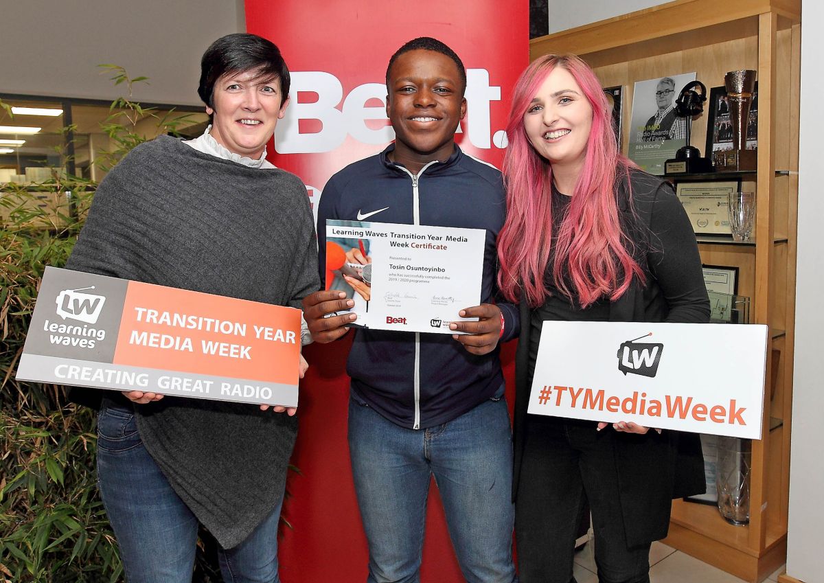 15 Transition Year students complete a brand-new TY Media Literacy Programme at Beat 102 103